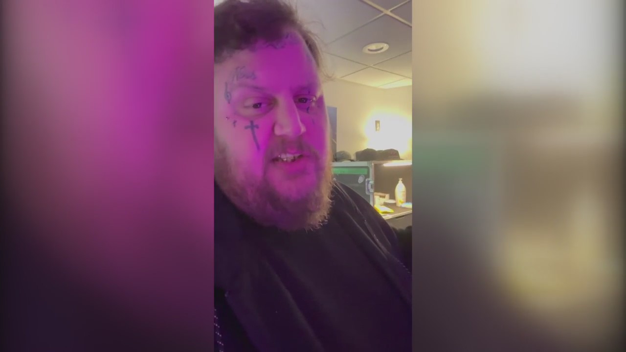 Country music star Jelly Roll promises Flint Jail visit