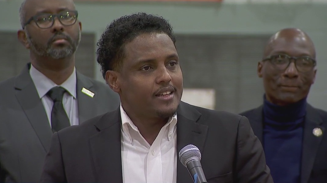 Mpls community leaders address ICE raid concerns