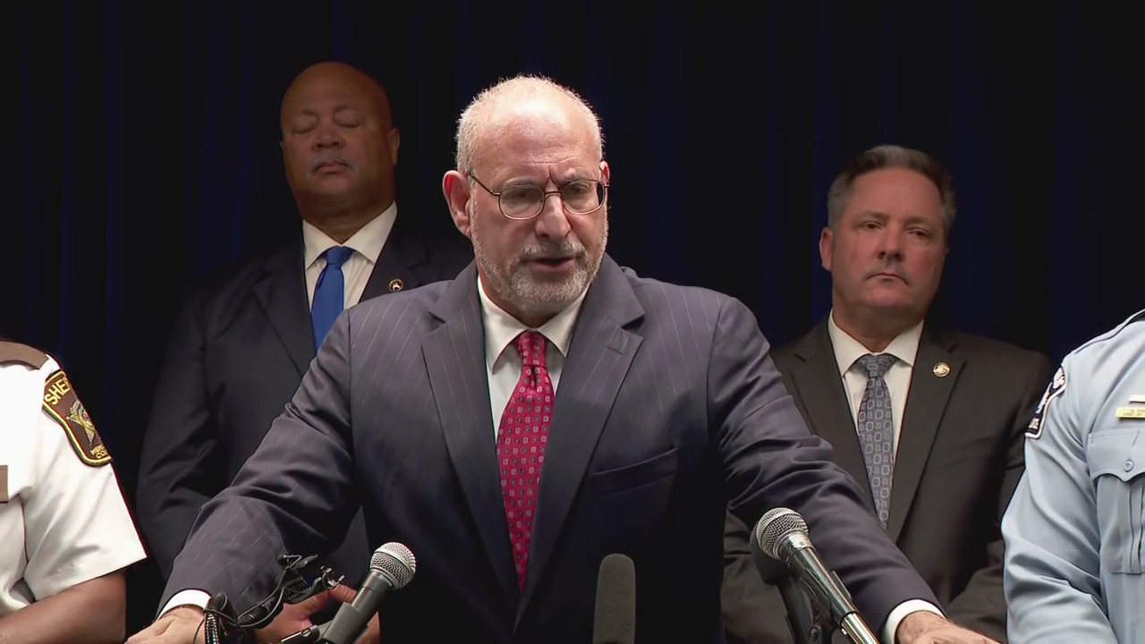 Feds charge 14 gang members: RAW