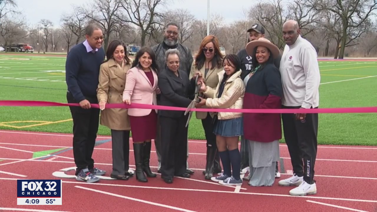 Chicago track and field facility named in honor of Bob Pickens