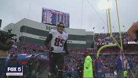 As Falcon Lee Smith retires from football, leading young men remains his focus