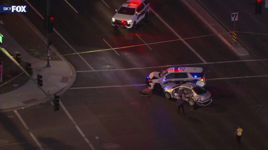 Person critically hurt in crash with Phoenix PD SUV