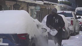 New Orleans French Quarter dealing with snow removal