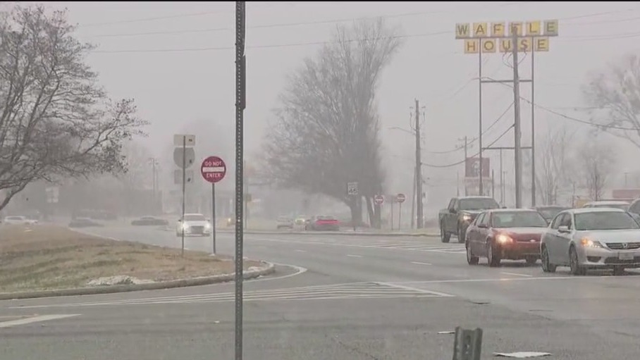 Covington snow beginning to stick