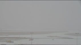 Snow causing delays at Atlanta's airport