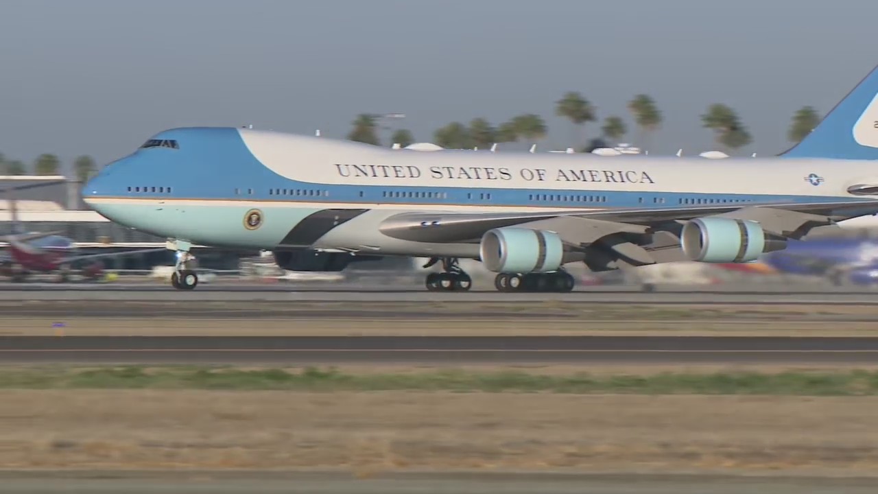 Air Force One arrives in Long Beach