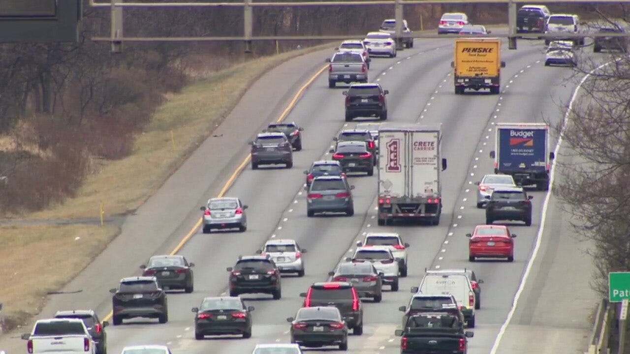 Winter weather impacting holiday travel rush