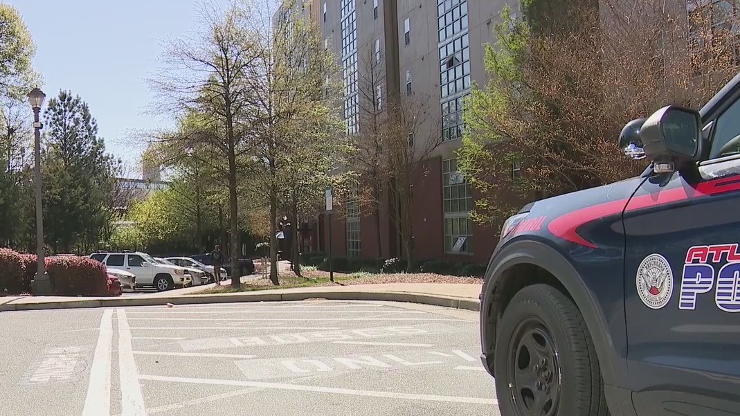 Atlanta police investigate shooting at student housing complex | FOX 5 ...