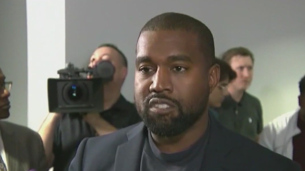 Kanye West hints at listening party for new album at United Center