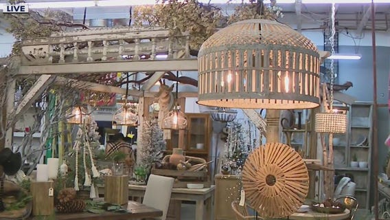 Sweet Salvage Vintage Market in Phoenix