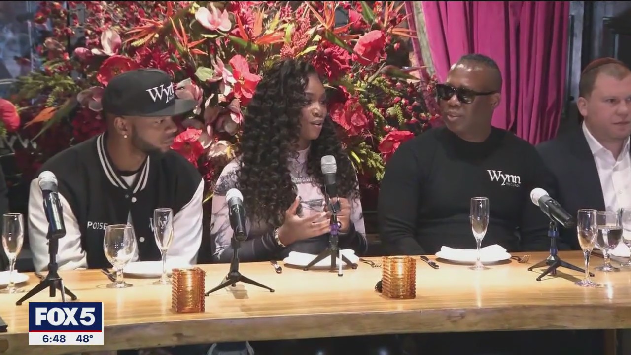 Claressa Shields inks record $8M deal, paving the way for women in boxing