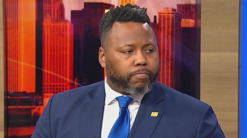 Chicago mayoral candidate Kam Buckner discusses crime fighting, economic growth
