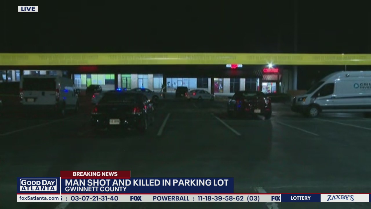 Man shot to death in Gwinnett County strip mall parking lot | FOX 5 Atlanta