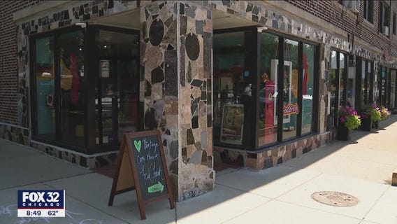 Andersonville Vintage Store Fad2Fresh celebrates 1 year anniversary