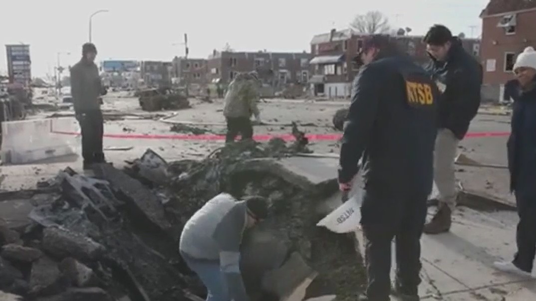 Latest on Philadelphia plane crash