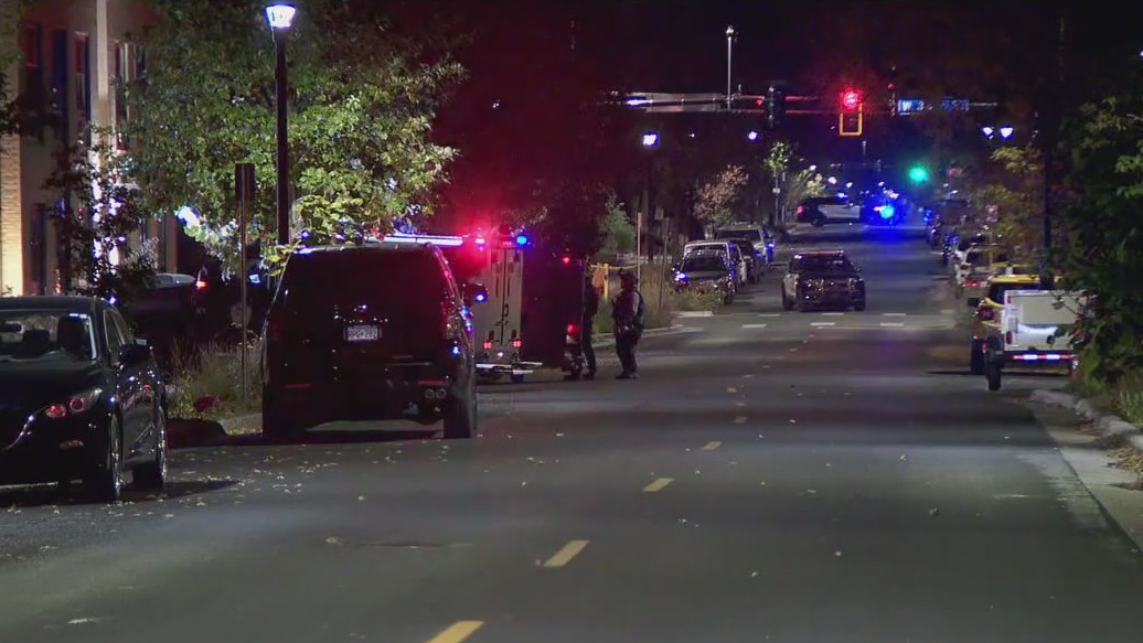 Man arrested after overnight standoff in Mpls