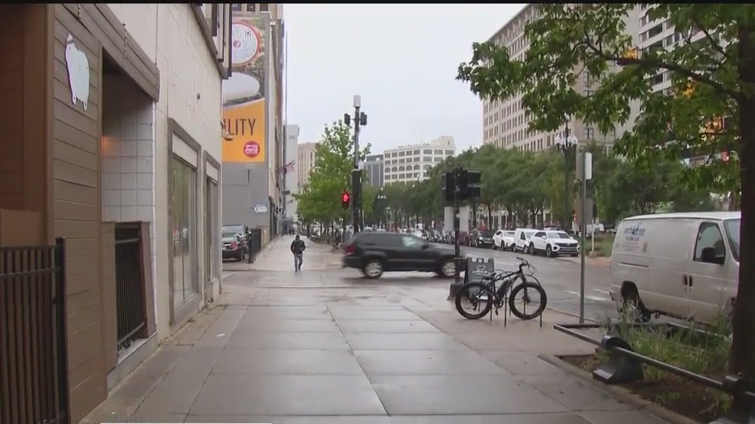 Detroit police flummoxed by random assaults by female suspect