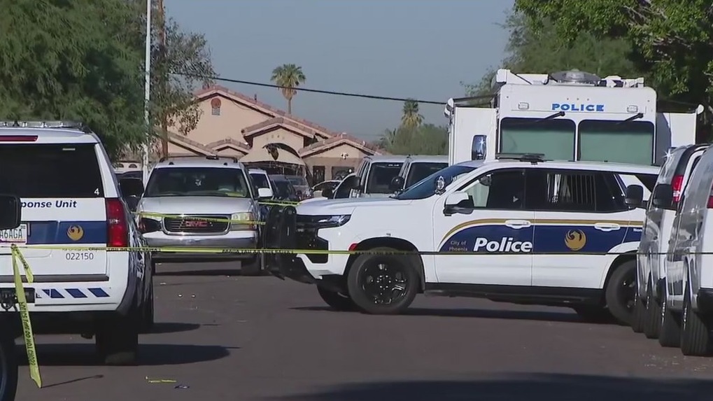 3 men shot, killed in south Phoenix