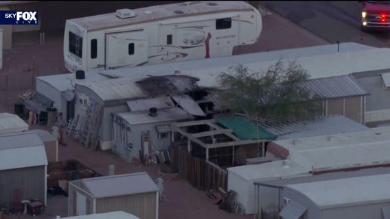 2 displaced after Apache Junction house fire