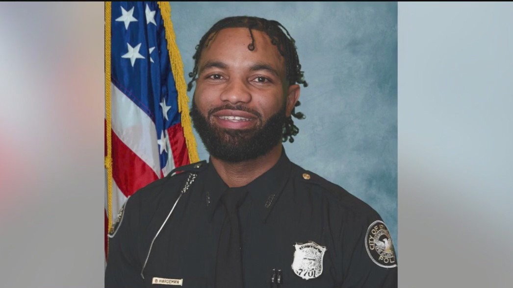 Atlanta officer killed in South Fulton crash | FOX 5 Atlanta