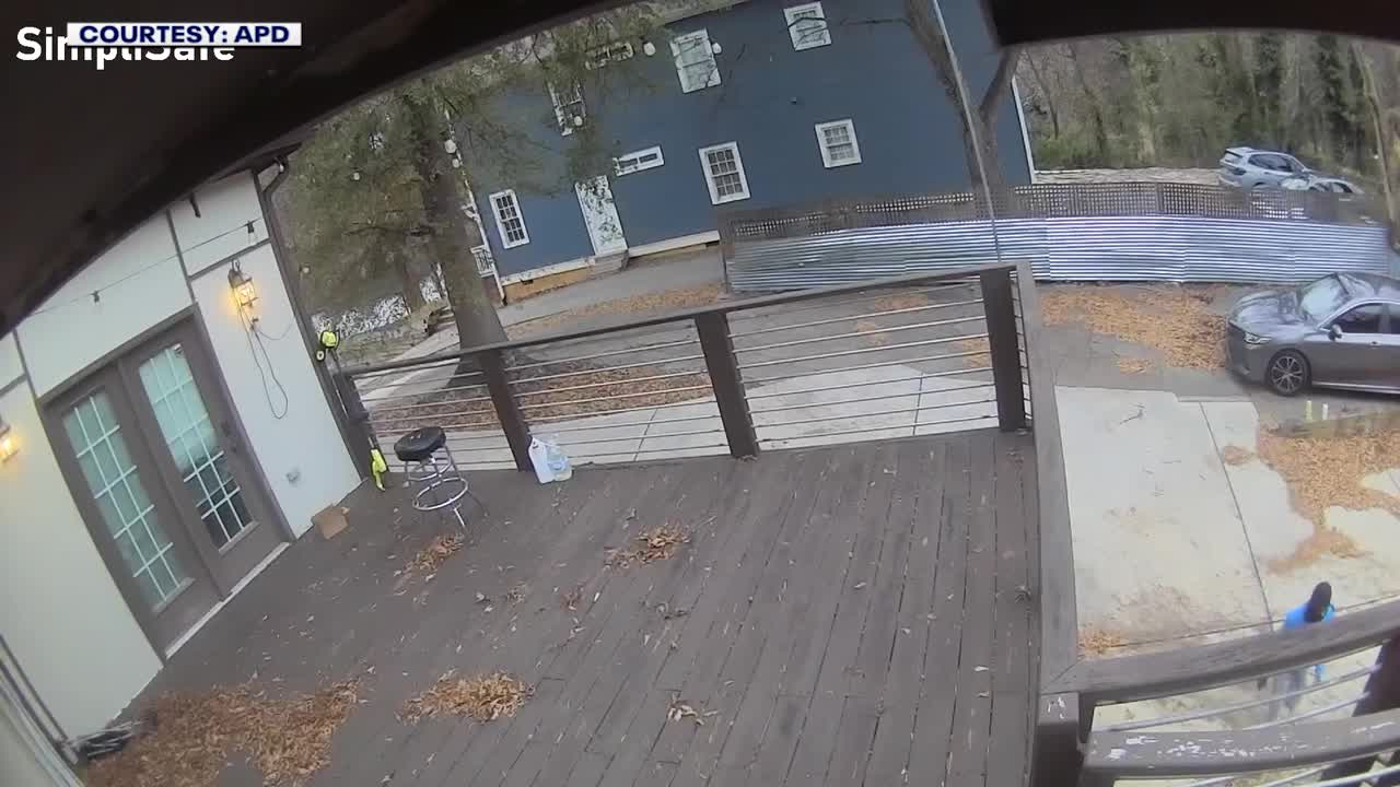 APD searching for alleged home burglars