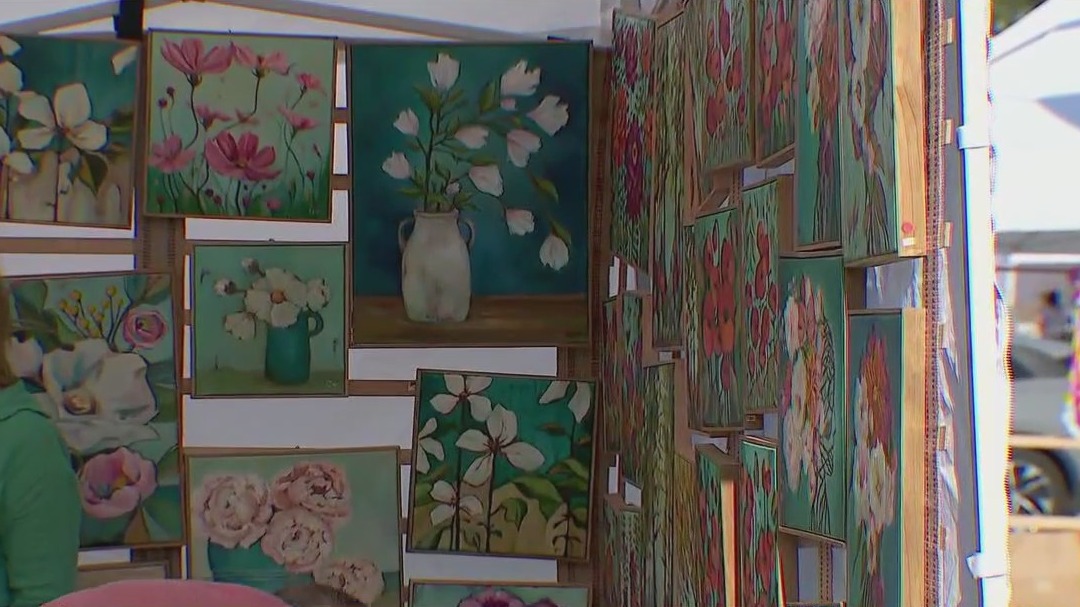 Art fair at Minneapolis Sculpture Garden