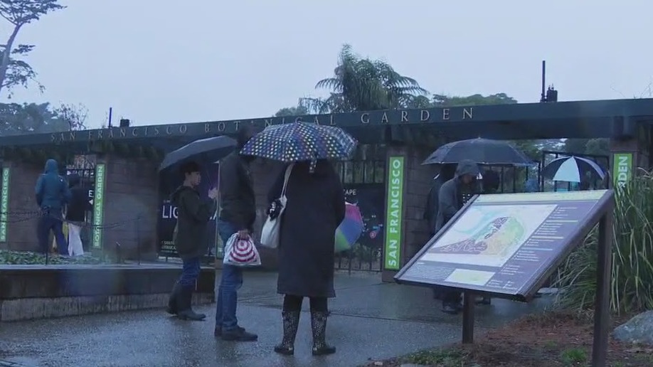 San Francisco residents brace for new storm after widespread power outages