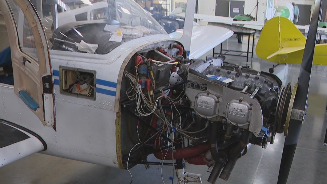 Arizona students get hands-on experience in aviation