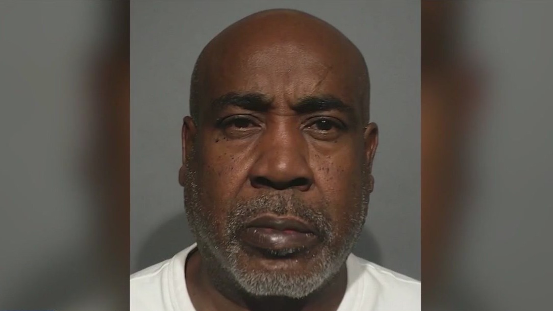 Suspect in Tupac murder behind bars