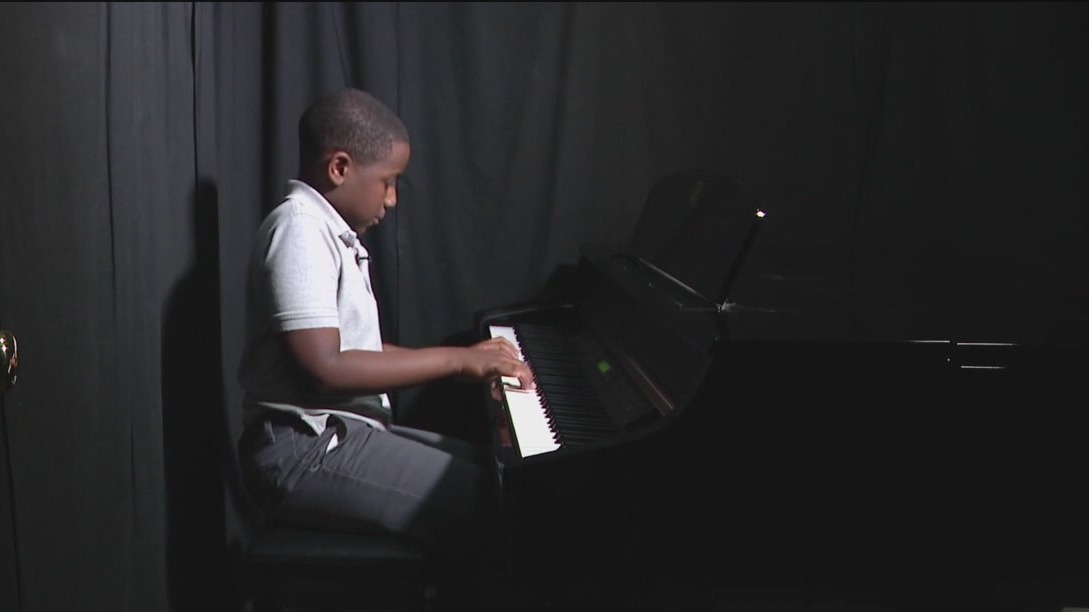 Inspiring kids with jazz music