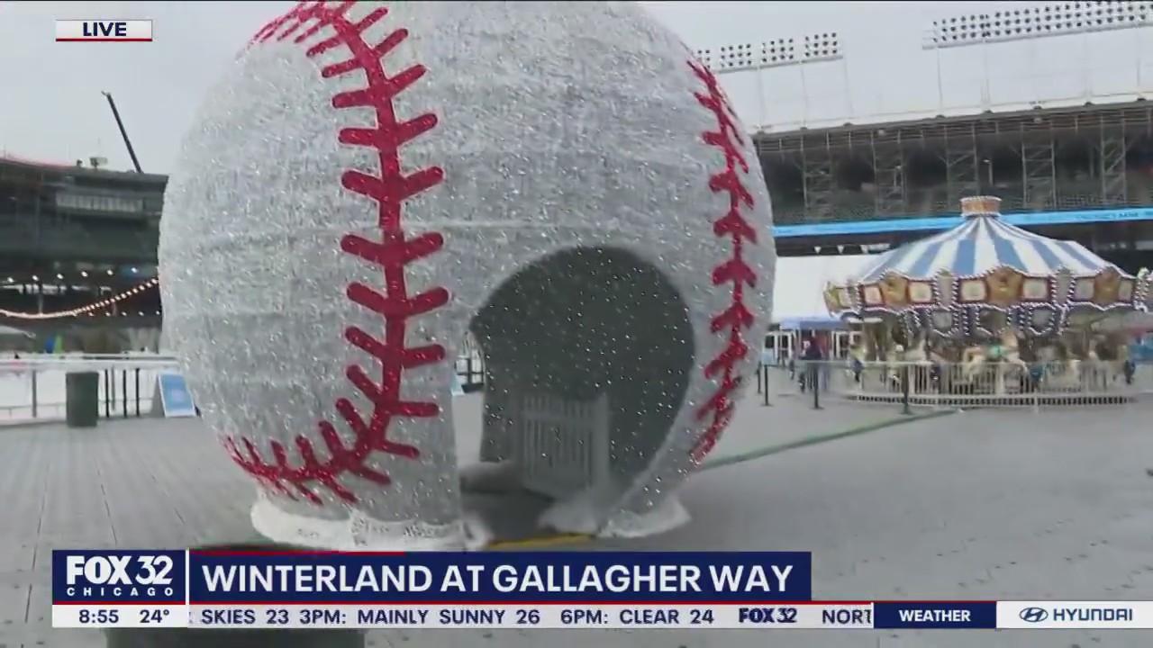 It's beginning to look a lot like a winter wonderland at Wrigley Field.