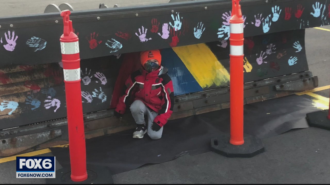 Students paint Waukesha County snowplows, get educated on safety