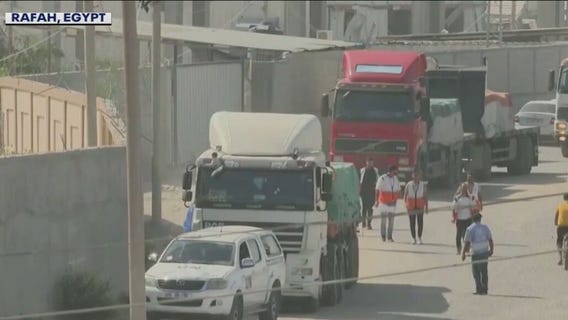 Gaza border crossing reopens for delivery of emergency supplies