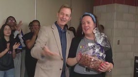 Bolingbrook High School teacher wins Golden Apple award: 'It doesn't feel like a job'