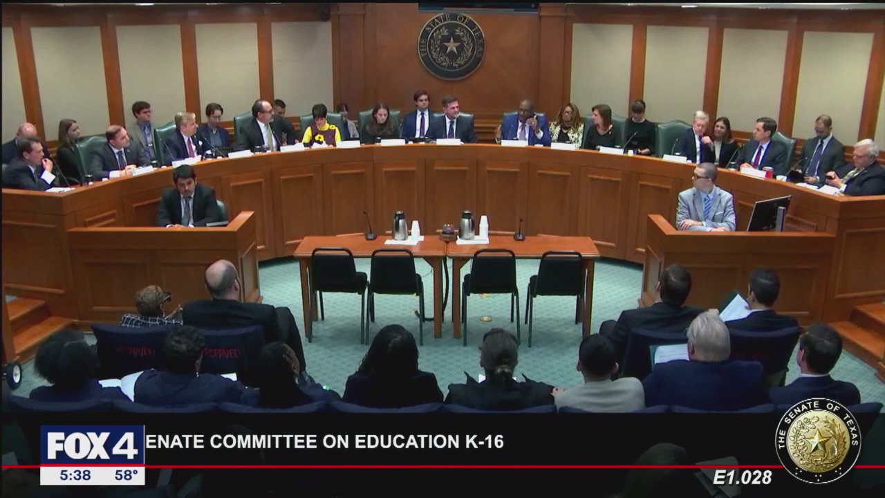 Texas Senate begins debating school vouchers