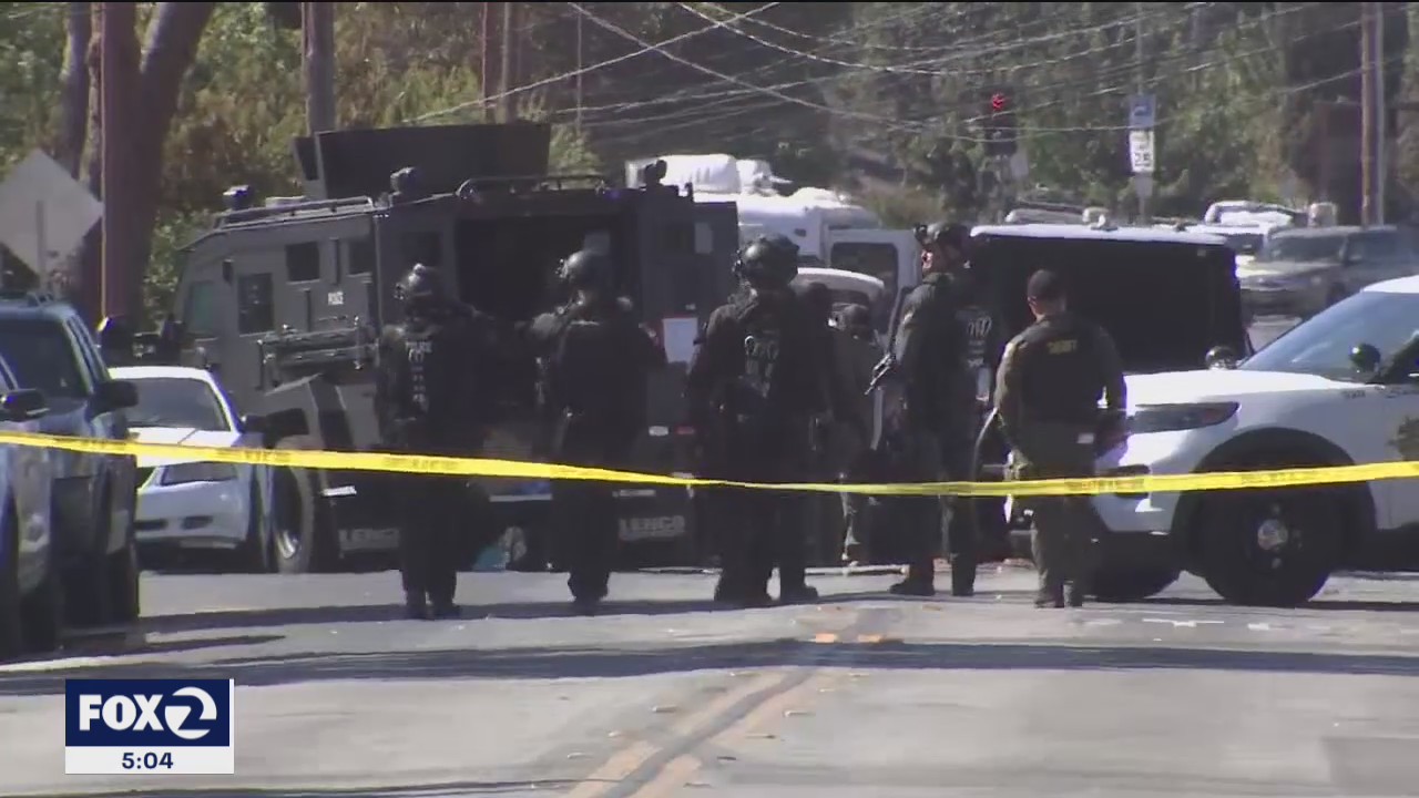 Armed suspect in custody after taking hostage in San Jose, sheriff says