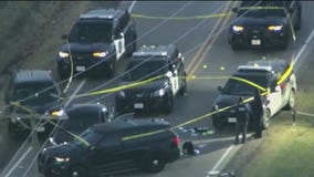 Aurora police fatally shoot man after chase