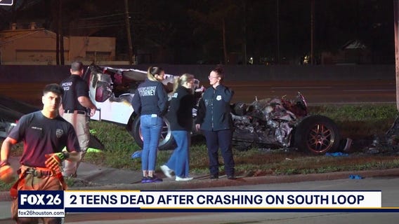Two 18-year-olds killed in Houston South Loop crash