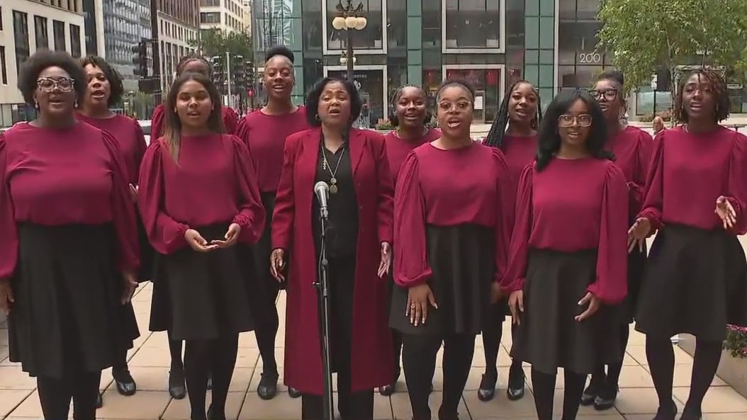 Southland College Prep choir hits a high note at White Sox game