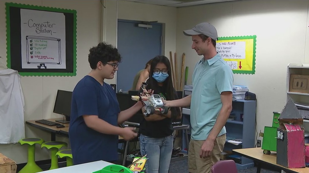 Barrett-Jackson unveils new STEM program for students in Arizona