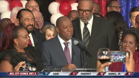 You Decide: Mayor Turner leading in Houston mayoral election