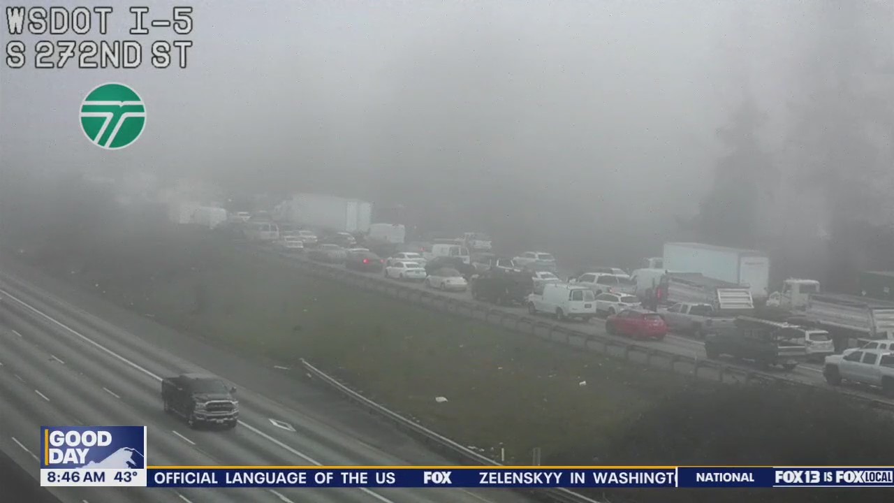 Semi-truck crash closes I-5 in Kent, WA | FOX 13 Seattle