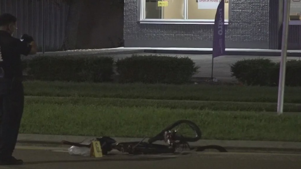 Hit-and-run crash leaves Orlando bicyclist dead | FOX 35 Orlando