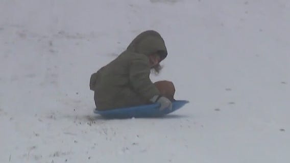 Snow day for Milwaukee Public Schools' students, others: 'It's very fun!'