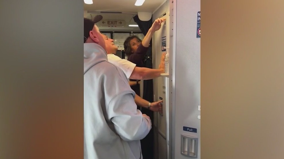 Delta passenger gets stuck in restroom