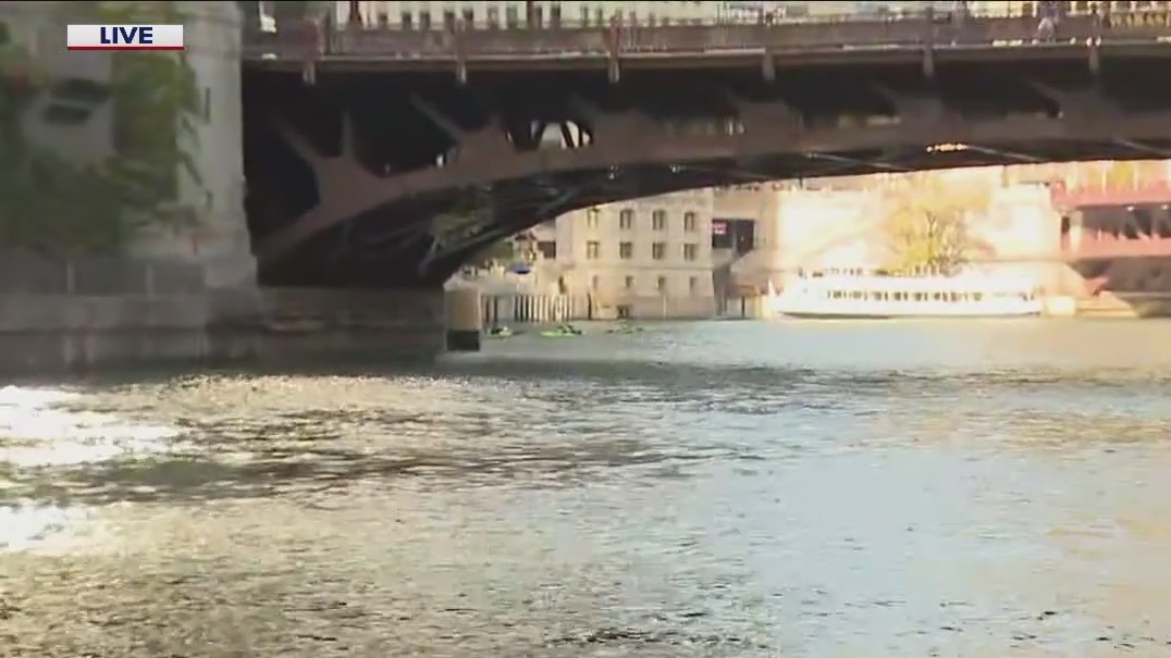 Palestinian group organizes Chicago River flotilla