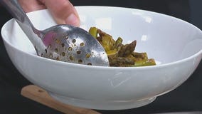 Recipe: Smokey sirloin steak with tomato hummus