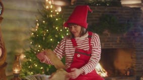 Santa to Chicago? Group lobbying for Claus to move workshop