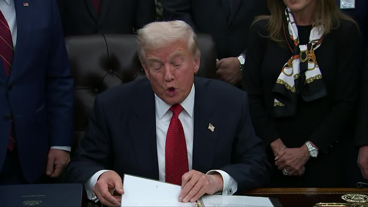 Trump signs bill to end government shutdown