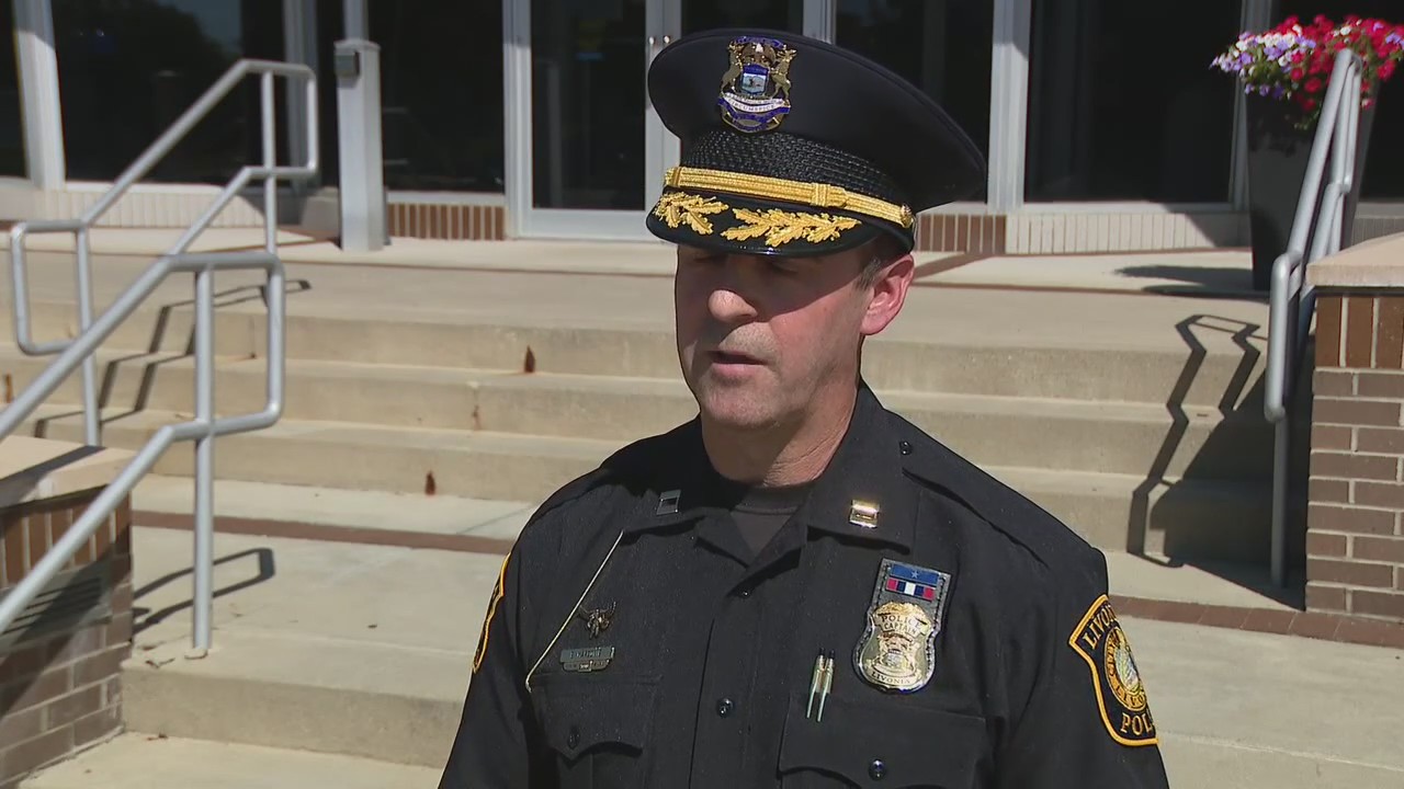 Livonia bank robber found with $2,348 in stolen cash, 4-year-old son in getaway car